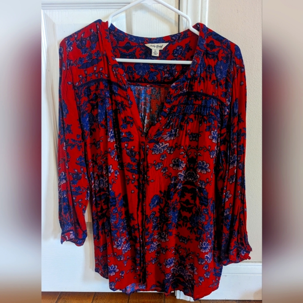 Lucky women's top size XL